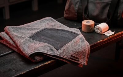 StrikeGearHQ realistic product-source feature image for Best Boxing Corner Towels with Ice Pockets (2026)